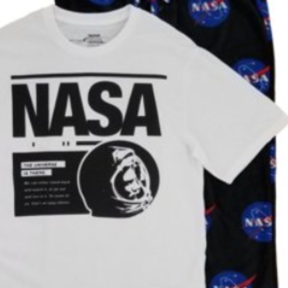Nasa Mens 2 piece Shirt & Fleece Pants Sleep Set - Picture 2 of 6